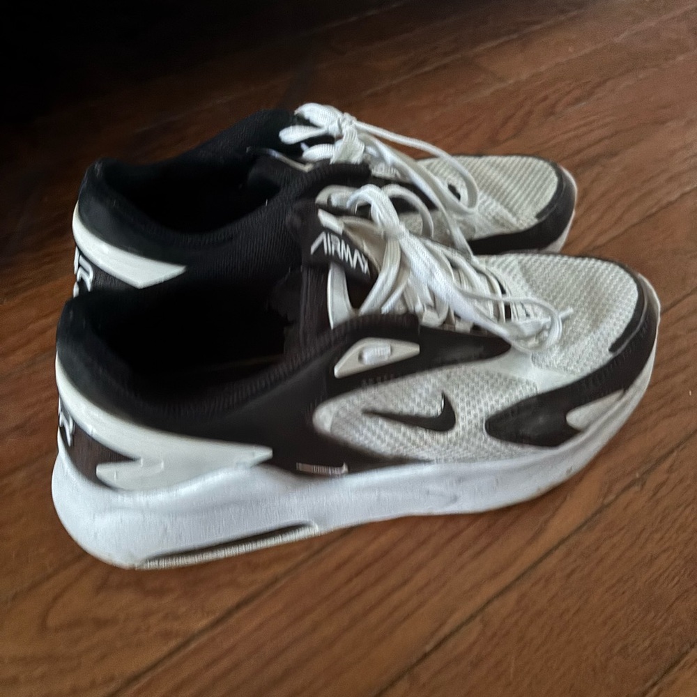 NIKE Air Max Bolt Sneakers